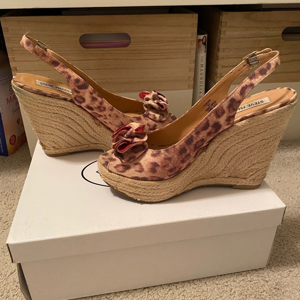 𝅺STEVE Madden Leopard Shoes - Picture 4 of 14